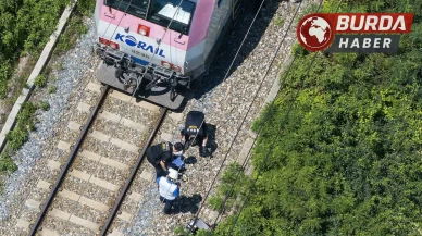 Güney Kore’de yolcu treni, demiryolunda çalışan işçilere çarptı.