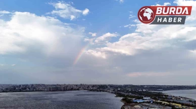İstanbul’da fırtına sonrası gökkuşağı görenleri büyüledi.