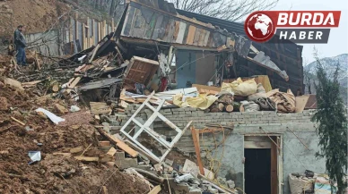 Artvin'de Kar Yağışı Sonrası Heyelan: Ev ve Ahır Yıkıldı