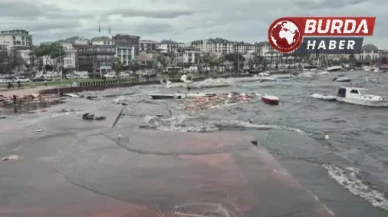 Tuzla'da Şiddetli Fırtına ve Yağış: Deniz Taştı Yollar Göle Döndü