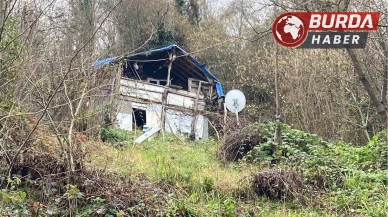 Berberi Kulübede Balta ve Kürekle Öldürdü, Vücudunda 24 Yara Bulundu