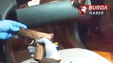 Nevşehir'de Gizli Bölmeli Aracın İçinden Ruhsatsız Tabanca Çıktı