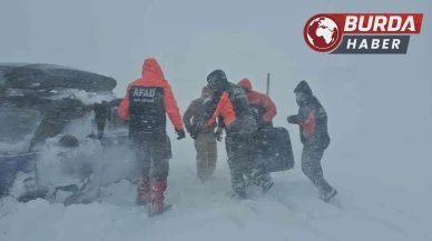 Erciyes Yolunda Mahsur Kalan 2 Kişi AFAD Tarafından Kurtarıldı