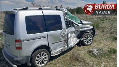 Konya'da tır ile hafif ticari araç çarpıştı: 1 kişi yaşamını kaybetti