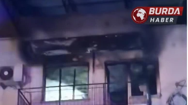 Yangının sardığı evde facia: Baba öldü, oğlu entübe edildi