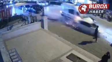 Ambulansın karıştığı zincirleme kazada 3 kişi yaralandı