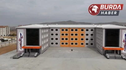 Binlerce Yıllık Geleneğin Eseri Dev Çini, Dünya Rekoruna Aday!