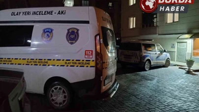Eşiyle tartışan şahıs silahla kendini ağır yaraladı.