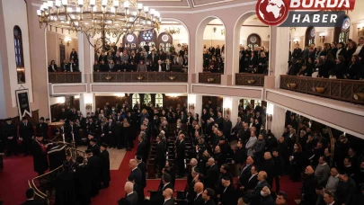 Türkiye Hahambaşı Rav İsak Haleva son yolculuğuna çıktı.