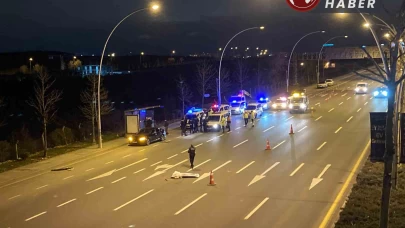 Ankara’da seyir halindeki araçtan atlayan kadına başka bir araç çarptı