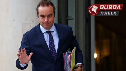 Fransa Başbakanı, Cumhurbaşkanı Emmanuel Macron’a istifasını sundu.