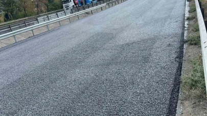 Çelik üreticisi Tosyalı, cüruftan asfalt üretti.