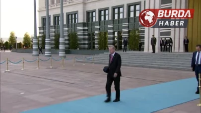 Erdoğan, İngiltere Başbakanı Starmer'i Resmi Törenle Karşıladı