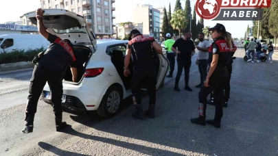 İzmir'de Bir Haftada 718 Kişi Yakalandı