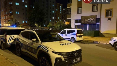 Kayseri'de 3 ay önce babası ölü bulunan genç intihar etti.