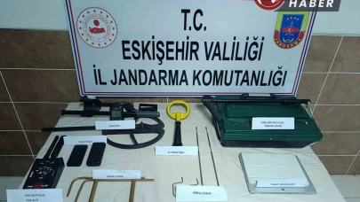 Eskişehir'de Kaçak Kazı Operasyonunda 5 Şüpheli Yakalandı