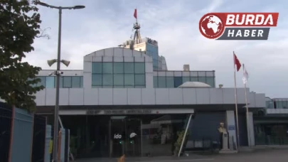 İstanbul'da Kötü Hava Nedeniyle Vapur Seferleri İptal Edildi