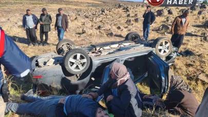 Otomobil Şarampole Yuvarlandı: Aynı Aileden 4 Kişi Ağır Yaralandı
