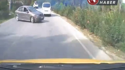 Aksu'da Trafik Kazasında Araç Kamerası Kaza Anını Kaydetti