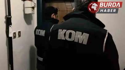 Çanakkale'de Nitelikli Yağma ve Kaçakçılıktan 10 Şüpheli Yakalandı