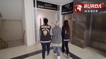 Antalya'da 5 Yıldır 90 Yıl Hapis Cezasıyla Aranan Firari Yakalandı