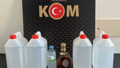 Kırşehir'de Yılbaşı Öncesi 20 Litre Etil Alkol Ele Geçirildi