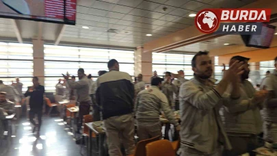 TOFAŞ İşçileri Zam Talepleri İçin Eyleme Başladı