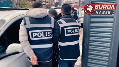 Gaziantep'te Yapılan Operasyonda 25 Ruhsatsız Silah Ele Geçirildi