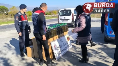 Aydın'da Jandarmanın Denetiminde 400 Litre Kaçak Yağ Ele Geçirildi