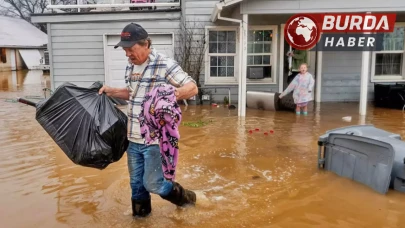 California'da Fırtına ve Sel Felaketi: 4 Kişi Hayatını Kaybetti