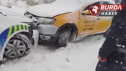 Şırnak'ta Yoğun Kar ve Buzlanma Zincirleme Trafik Kazasına Yol Açtı