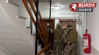 İstanbul'da Suç Örgütüne Operasyon: 20 Gözaltı