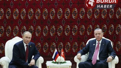 Erdoğan ve Putin Türkmenistan’ın Başkenti Aşkabat’ta Görüştü