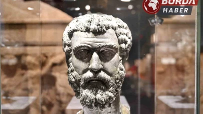 Septimius Severus’un heykel başı ve pişmiş toprak levhalar yuvada!