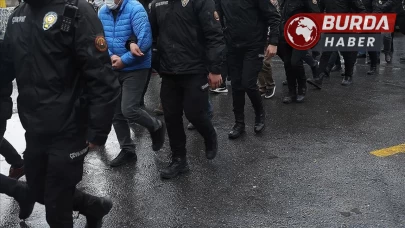 Alman vatandaşlarını dolandırdığı iddia edilen 7 kişi tutuklandı.