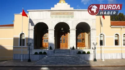 Valilik: "Panik nedeniyle yüksekten atlayan 151 kişi yaralandı"