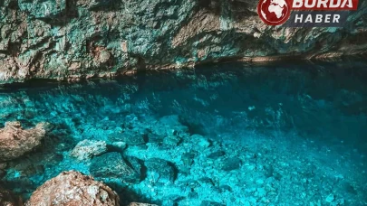 Kuşadası'nda  bulunan Zeus Mağarası ziyarete açıldı.
