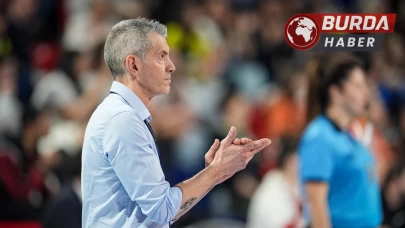 Fenerbahçe, başantrenör Marco Fenoglio ile yollarını ayırdı.