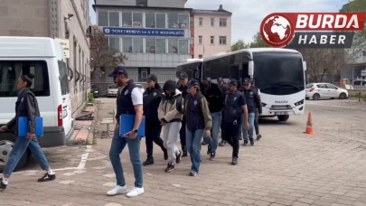 Ağrı merkezli yasa dışı bahis operasyonunda 20 kişi gözaltına alındı.