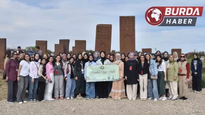 65 ilden bin 600 öğrenci Ahlat Cumhurbaşkanlığı Külliyesi’nde