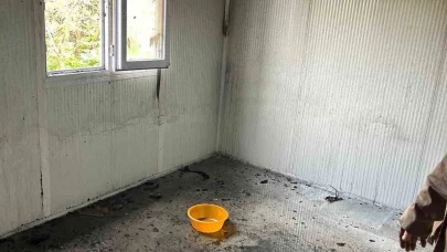 Çorum’un Alaca ilçesinde yıldırım düşen evde yangın çıktı.