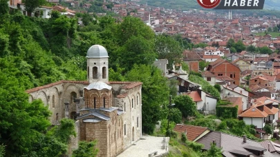 Cinnet getiren Türk baba kızını öldürüp eşini ve diğer kızını yaraladı