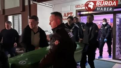 İki kardeşin boğazlarını keserek öldüren maskeli şüpheli aranıyor!
