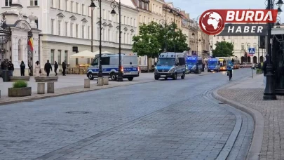 Varşova Üniversitesi’nde meydana gelen baltalı saldırıda 1 kişi öldü.
