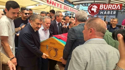 Ahmet Selim Tuncer, tedavi gördüğü hastanede hayatını kaybetti.