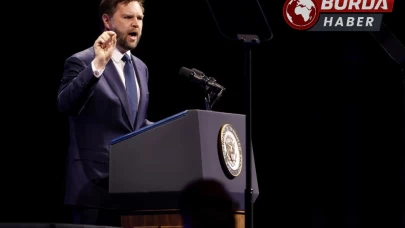 Vance: "İran ile değil İran’ın nükleer programıyla savaş halindeyiz"