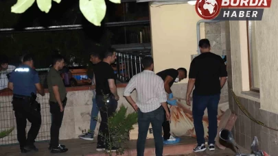 Denizli’de sokakta başlayan tartışma evde cinayetle sonlandı.