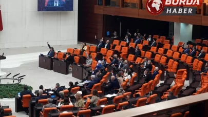 TBMM 2. Dönem Başkanlık Divanı ve komisyon üyeleri belirlendi.