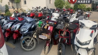 Adana’da sokak sokak gezip bisiklet ve motor çalan 3 kişi tutuklandı