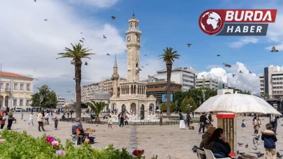 İzmir Büyükşehir’de grev sonrası bin 30 çalışan işten çıkartılıyor.